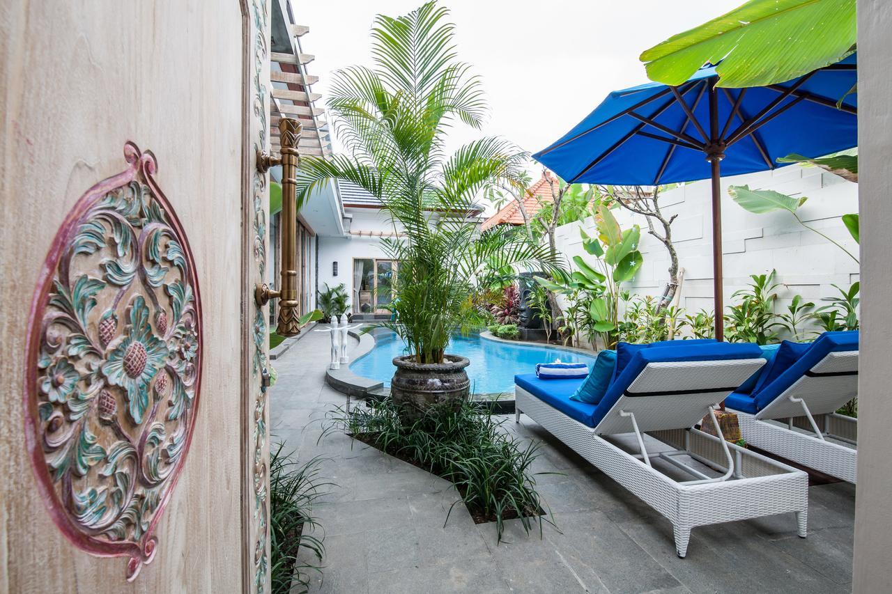 Ambermoon Villa 2 Seminyak Esterno foto